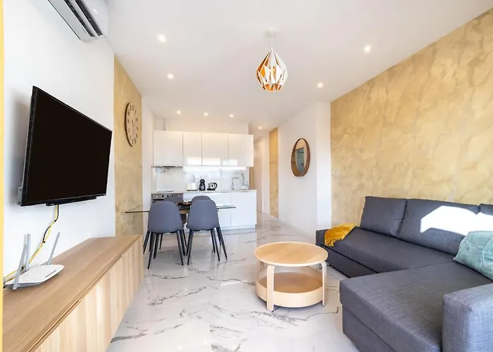Golden Orlando Sunny Terrace By Daire *